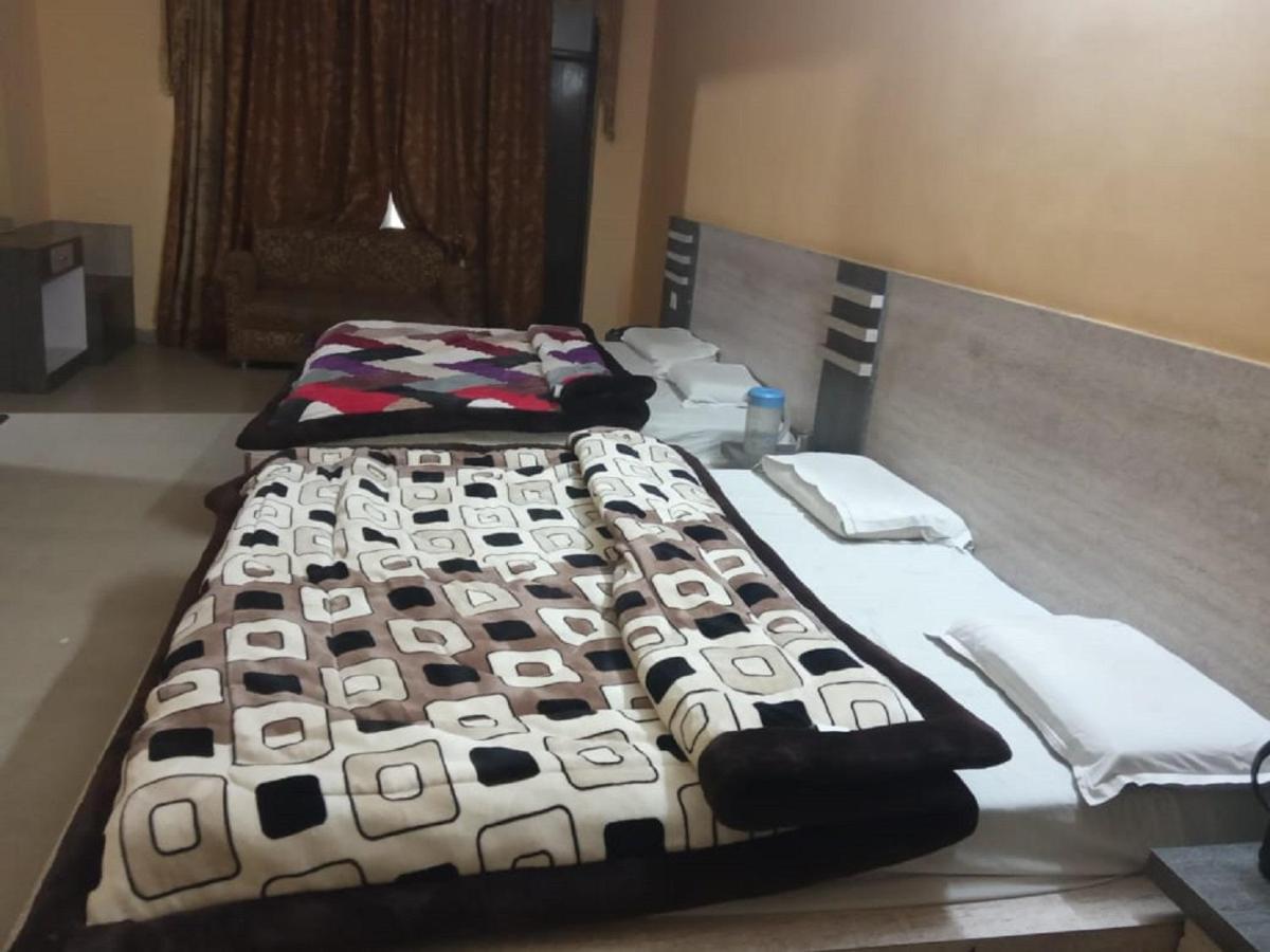 Hotel Shakuntala Katra  Ngoại thất bức ảnh