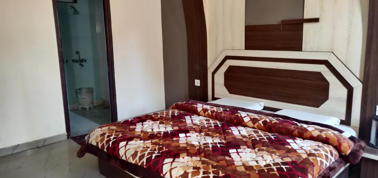 Hotel Shakuntala Katra  Ngoại thất bức ảnh